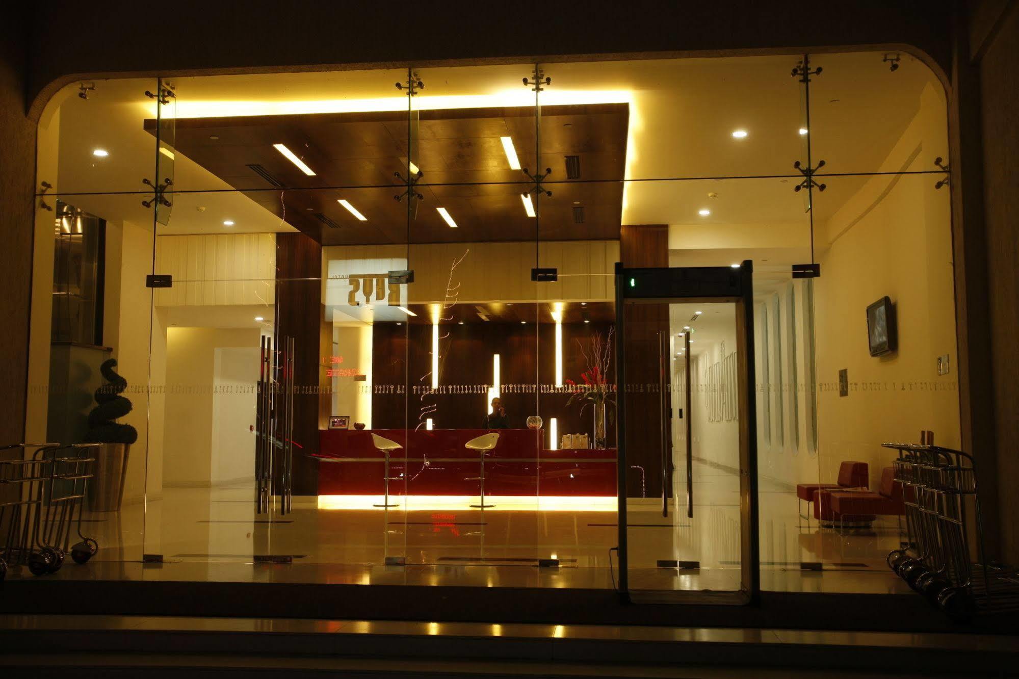 Keys Select By Lemon Tree Hotels, Whitefield, Bengaluru Exteriör bild